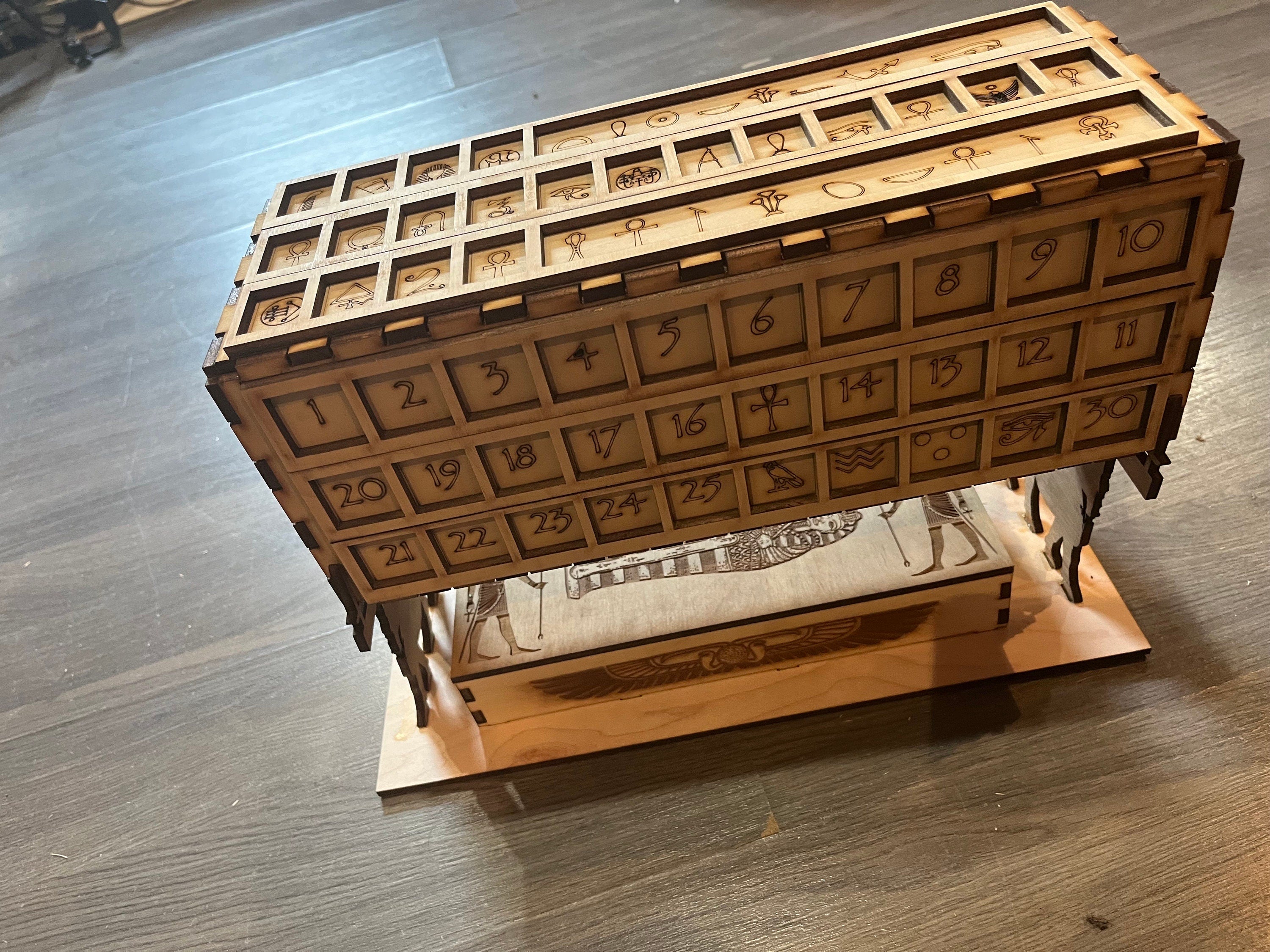 4 in 1 ancient game set. Urr, Daldos, Senet, Aseb.