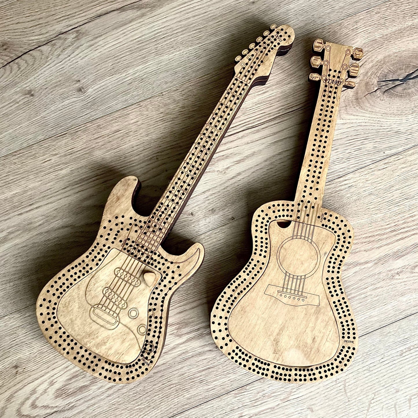 Guitar cribbage with customization